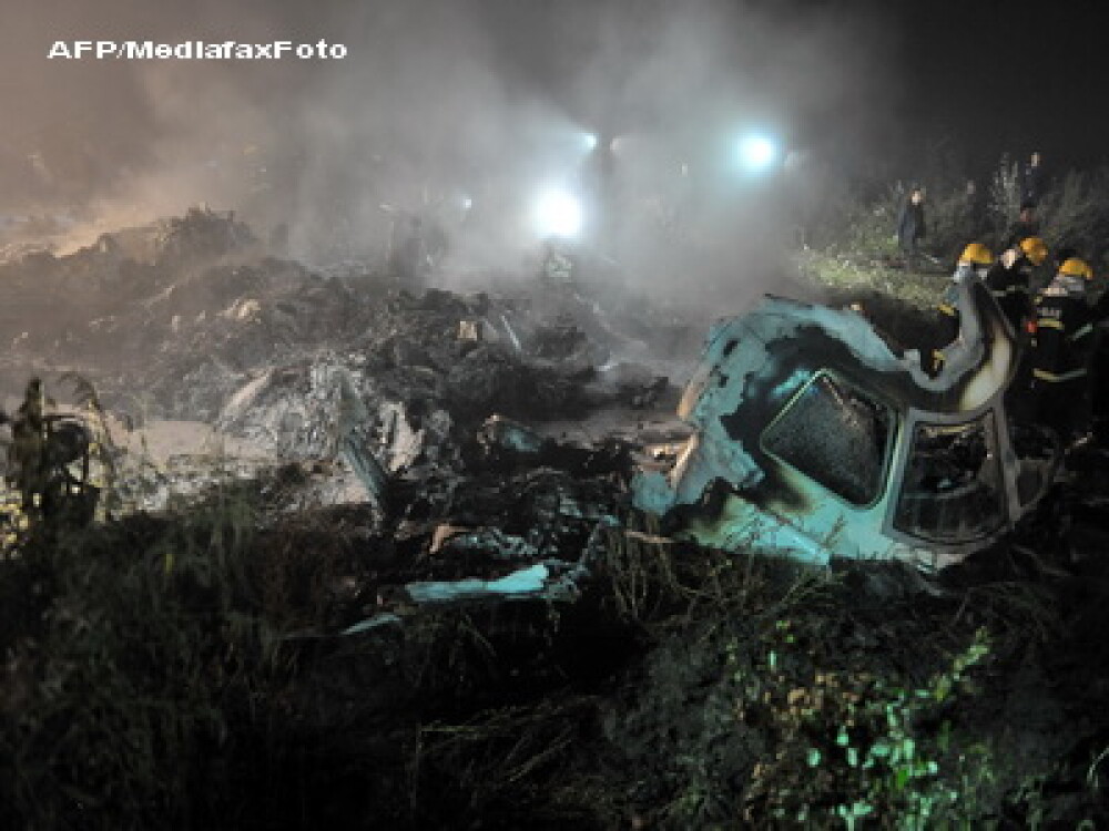 42 de persoane si-au pierdut viata intr-un accident aviatic produs in China - Imaginea 3