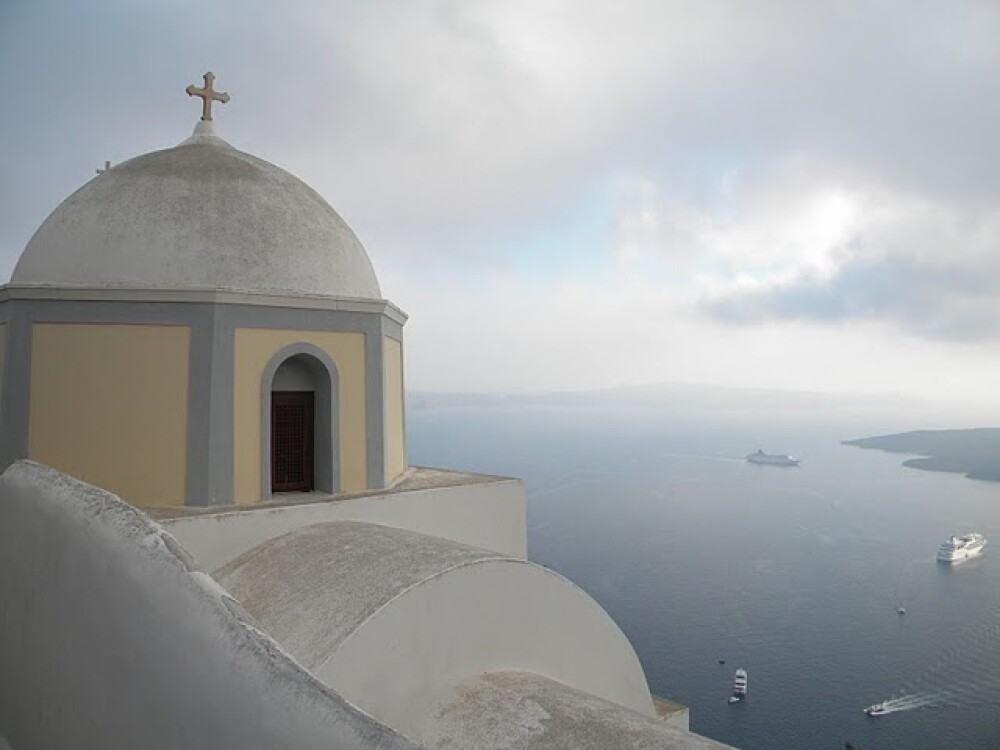 Cât costă o vacanță în Santorini. Ghid complet de buget pentru transport, cazare și distracții - Imaginea 9