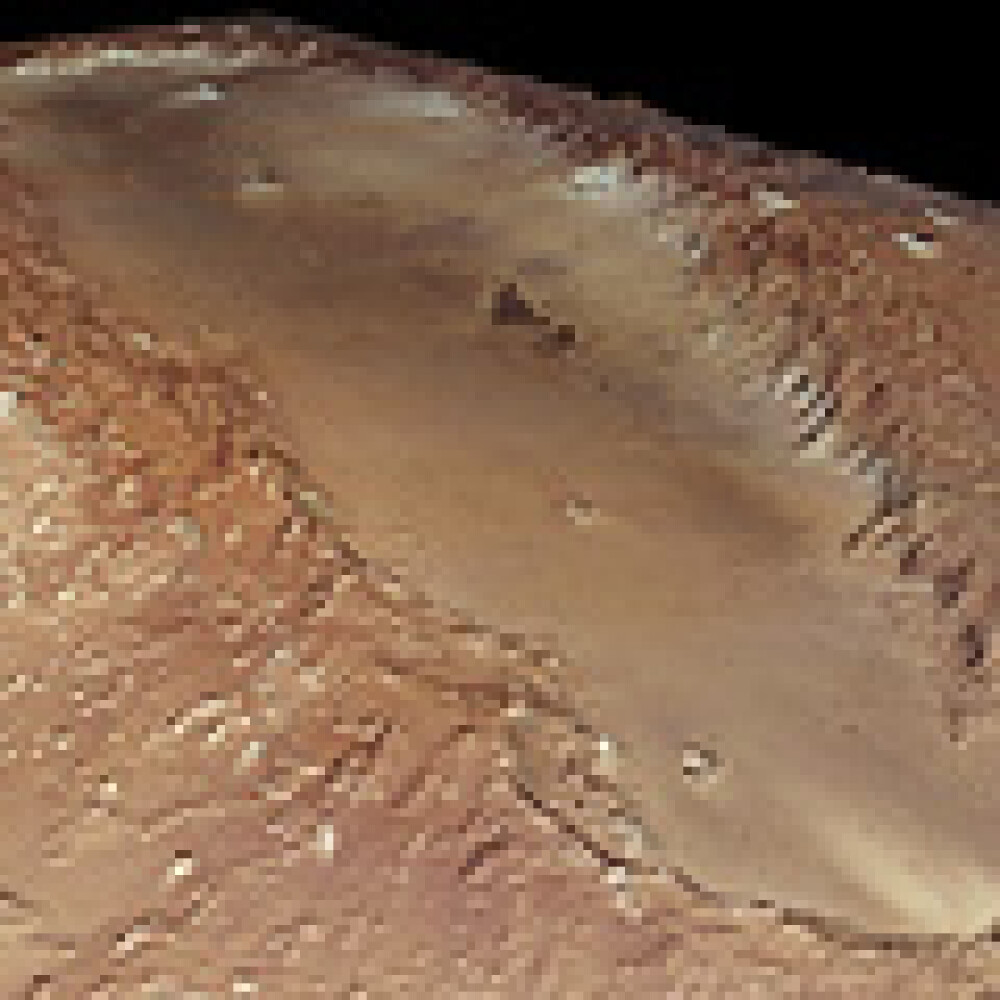Spectaculos! Cel mai misterios crater de pe Marte, fotografiat in detaliu - Imaginea 3
