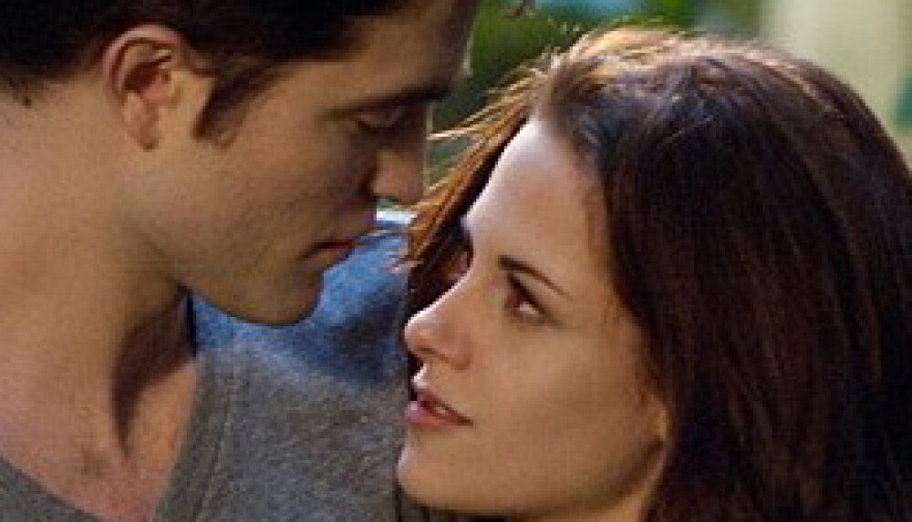 Poza care le da sperante fanilor Twilight. Kristen Stewart si Robert Pattinson, din nou impreuna - Imaginea 4