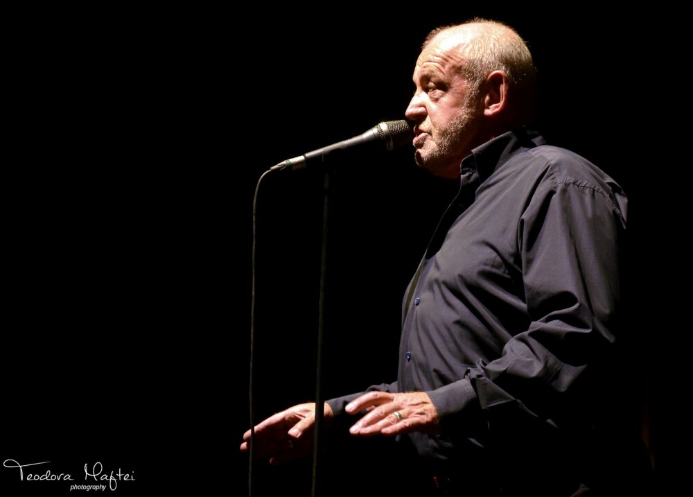 La cei 69 de ani ai sai, Joe Cocker a ridicat publicul de la Bucuresti in picioare. FOTO EXCLUSIV - Imaginea 35