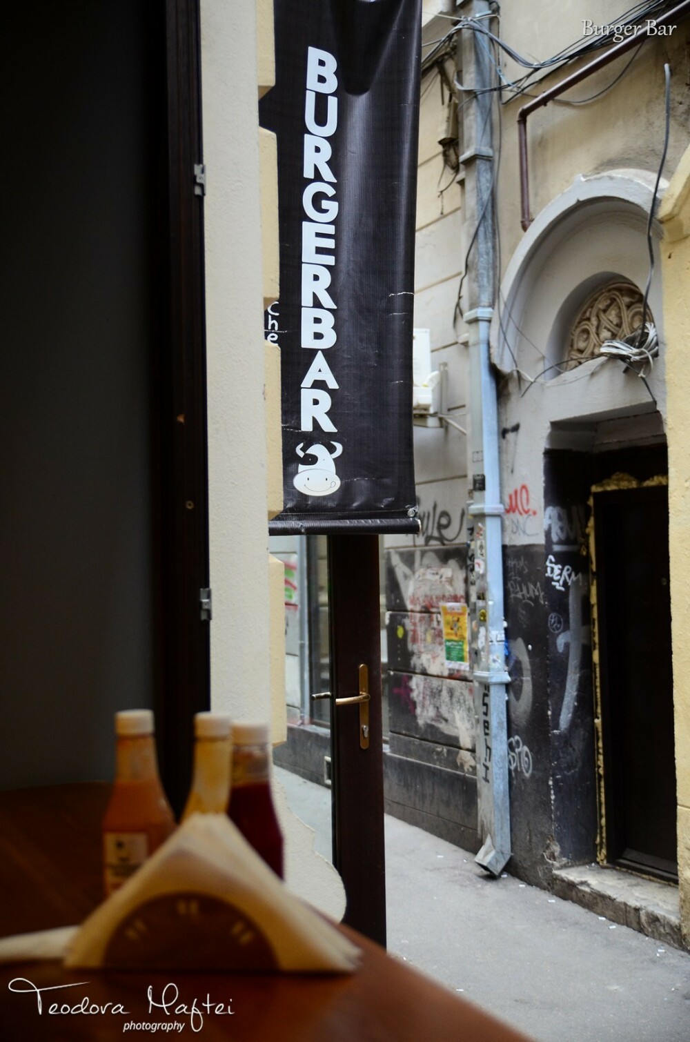 Street Food in Capitala: de la saorma cu de toate la patiseria cu aer de Paris. Unde mananci bine pe strada, in Bucuresti - Imaginea 39
