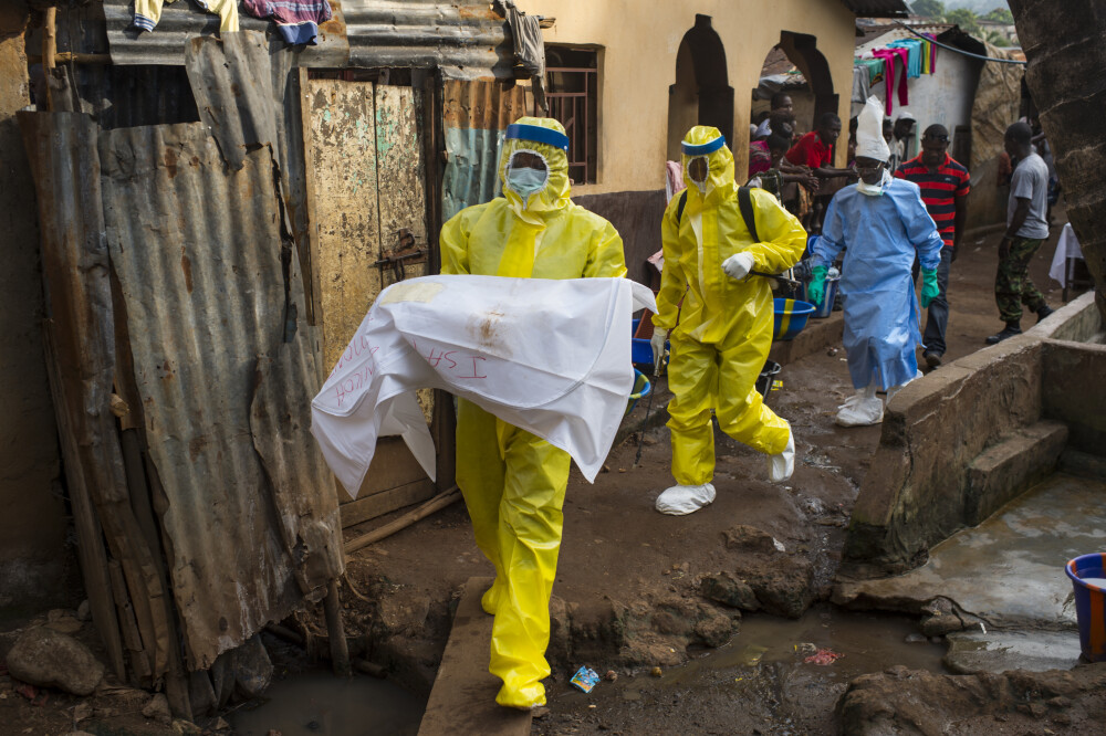 Avertisment privind Ebola: 