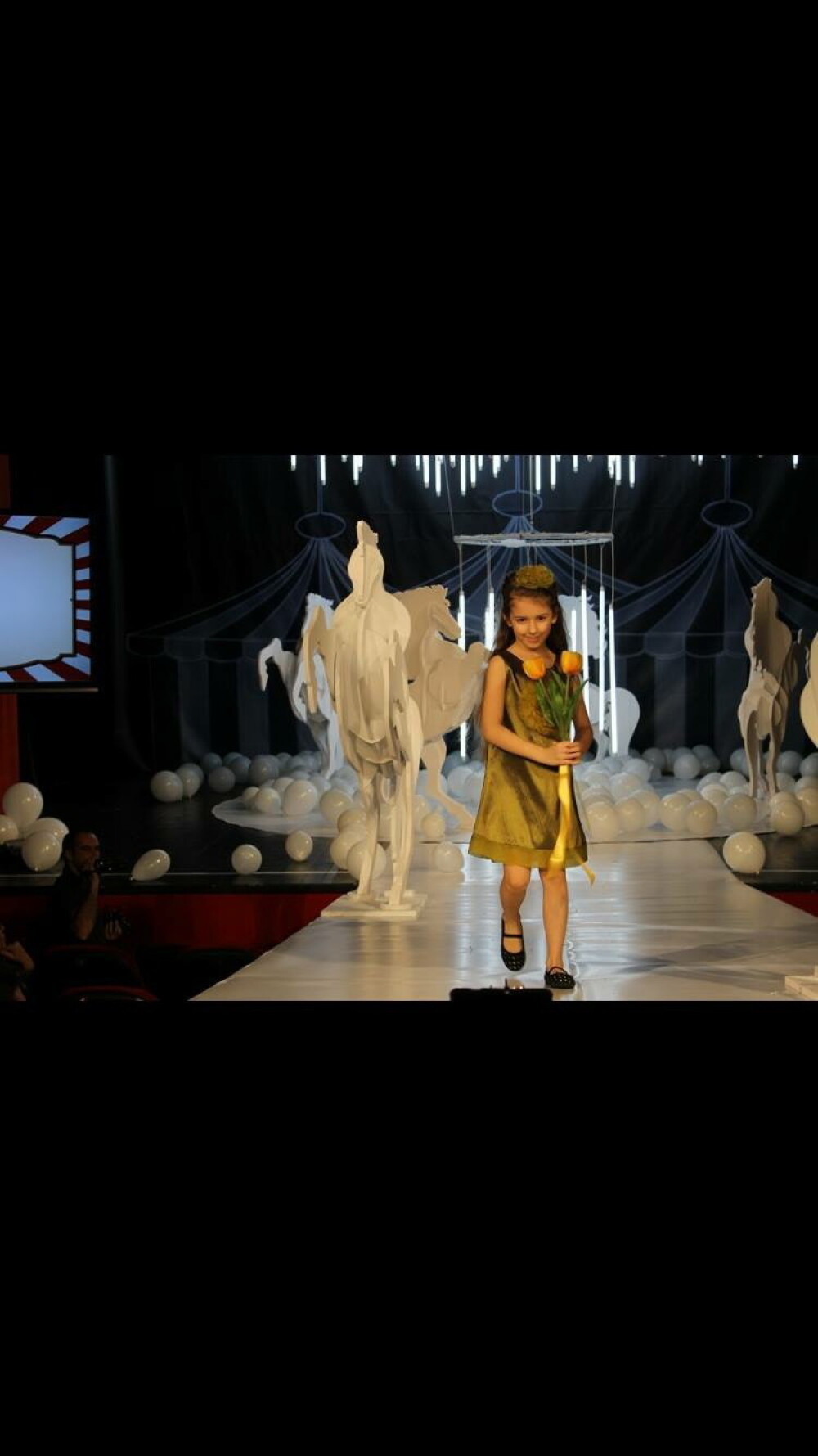 Fetita de 6 ani, din Bucuresti, in finala Little Miss World 2016. Sara Anastasia este model de la 3 ani - Imaginea 1