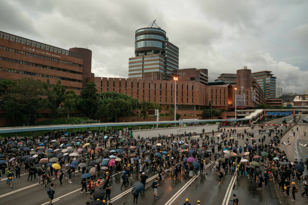 Protestatarii din Hong Kong, din nou în stradă în ciuda avertismentelor chineze - Imaginea 2