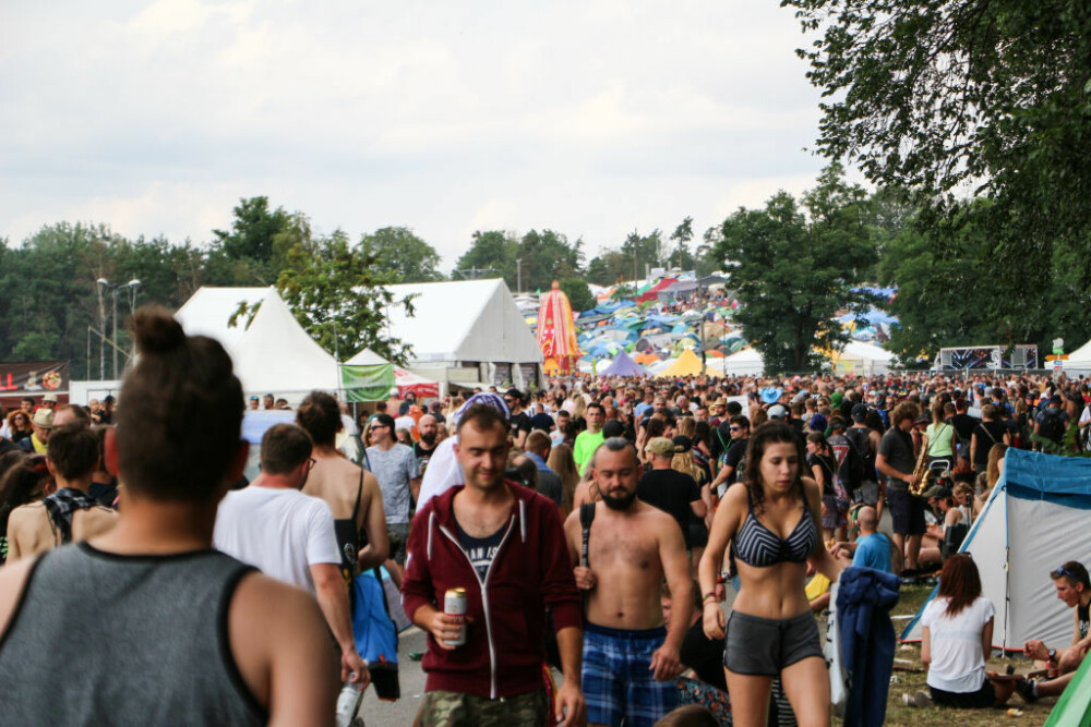 Unde are loc cel mai mare festival gratuit din lume. 750.000 de oameni, la un concert - Imaginea 6