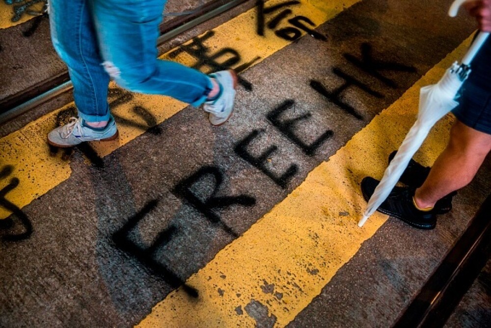 Proteste în Hong Kong. Poliția a folosit gaze lacrimogene împotriva manifestanților - Imaginea 4