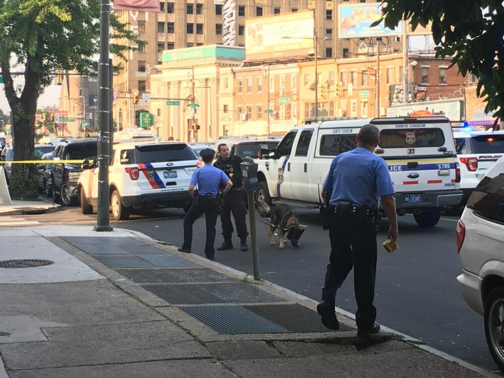 Mai mulți polițiști au fost răniți, în Philadelphia, în urma unui schimb de focuri - Imaginea 2