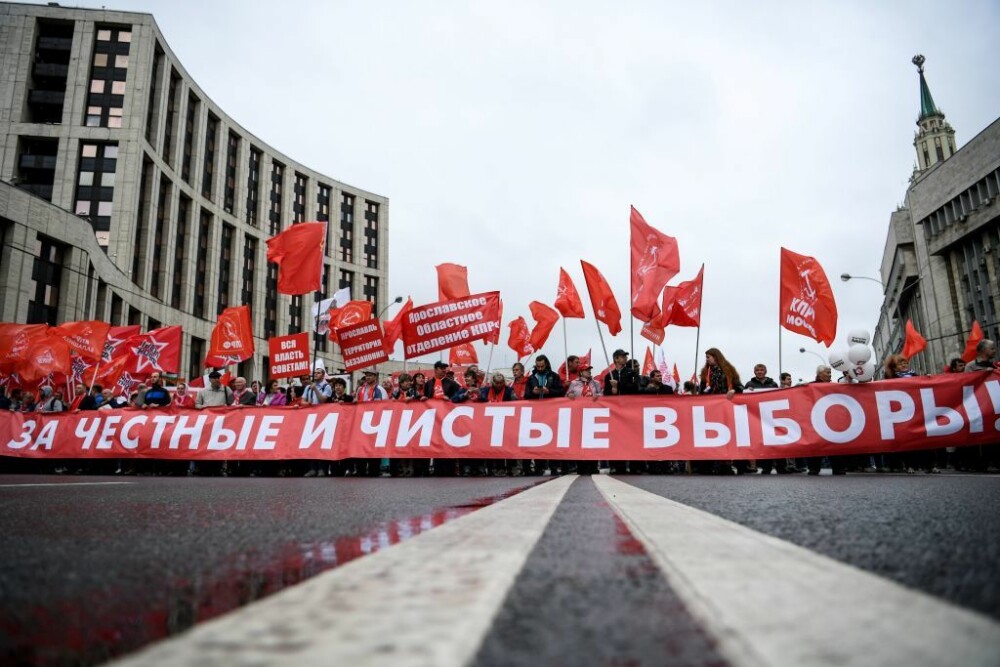 Proteste la Moscova. Comuniștii și liberalii cer ”alegeri cinstite”. FOTO - Imaginea 3