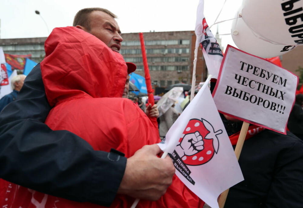 Proteste la Moscova. Comuniștii și liberalii cer ”alegeri cinstite”. FOTO - Imaginea 2