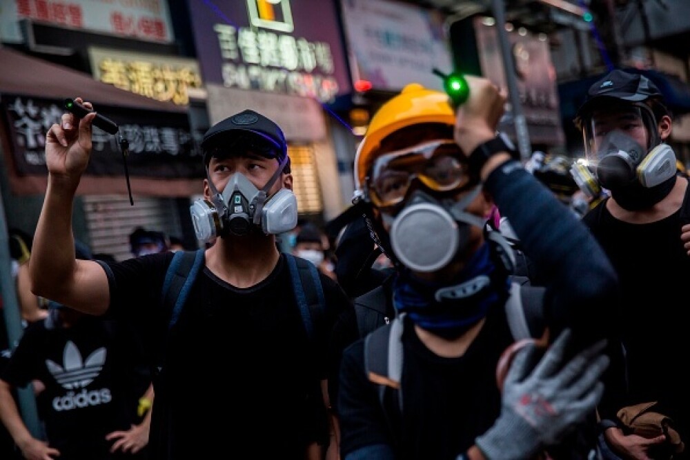 Mii de profesori, în stradă la Hong Kong. Armata chineză poate interveni oricând - Imaginea 6