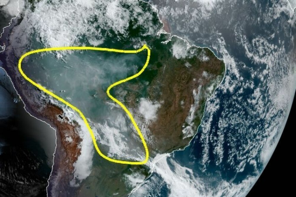 Incendiile fac ravagii în Amazon. Norul de fum se vede din spațiu. VIDEO - Imaginea 2