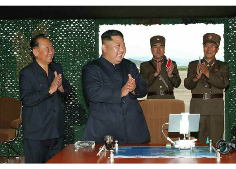 Coreea de Nord ar fi testat o nouă armă de distrugere în masă. Anunţul lui Kim Jong Un - Imaginea 12