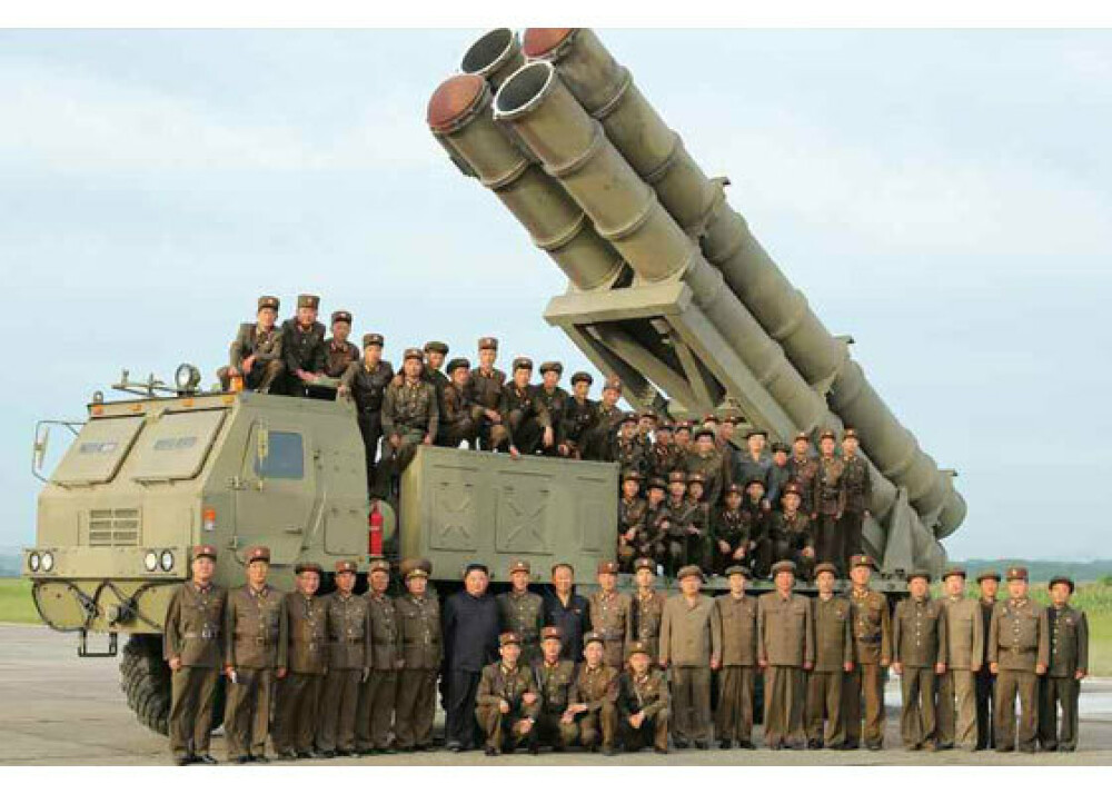 Coreea de Nord ar fi testat o nouă armă de distrugere în masă. Anunţul lui Kim Jong Un - Imaginea 14