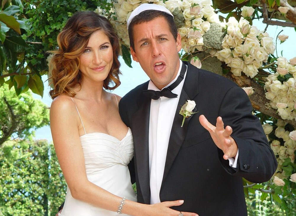 El este celebru, însă puțini o știu pe soția sa. Cum arată Jaqueline, partenera lui Adam Sandler - Imaginea 2