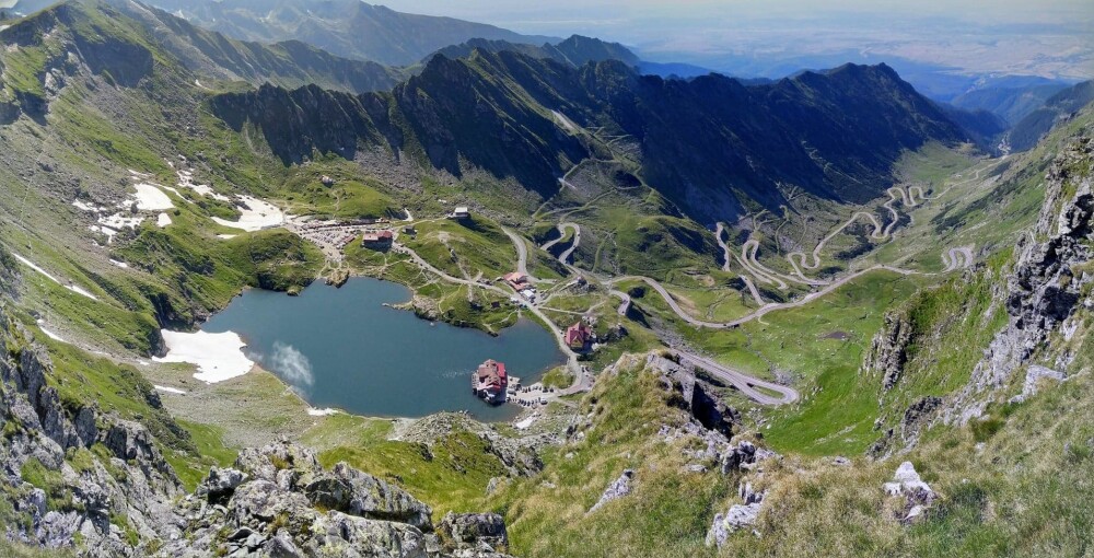 Jumătate de secol de la inaugurarea Transfăgărășanului. Cum a fost realizat cel mai spectaculos drum din țară | GALERIE FOTO - Imaginea 23