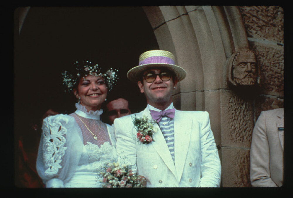 Fosta soţie a lui Elton John a încercat să se sinucidă în luna de miere din cauza lui. Ce i-a spus artistul - Imaginea 2