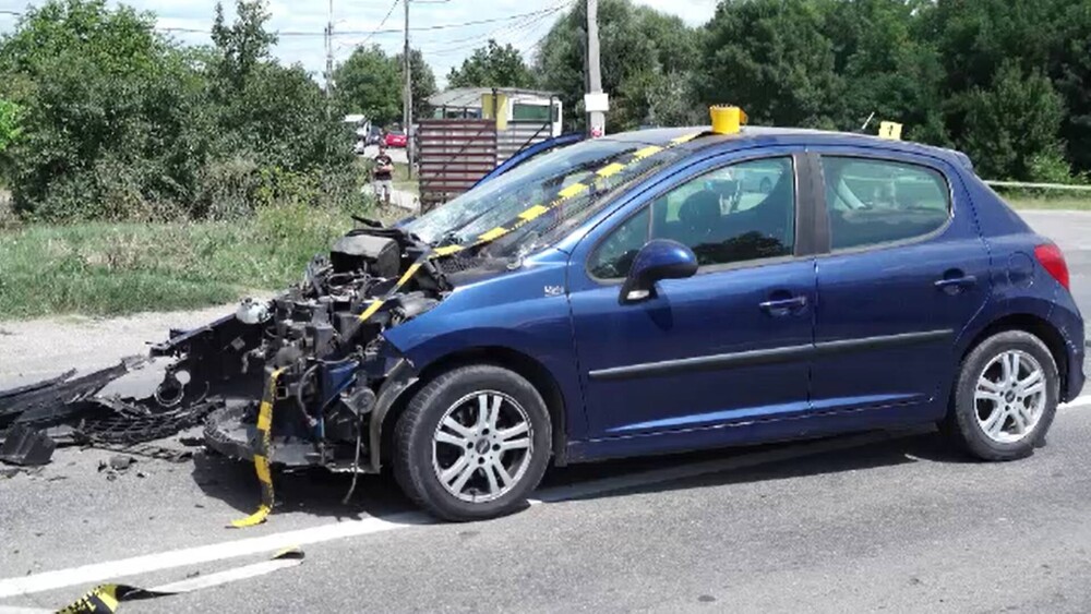 Trei morţi şi patru răniţi în urma unui accident rutier grav, în localitatea Albina din județul Timiș - Imaginea 3