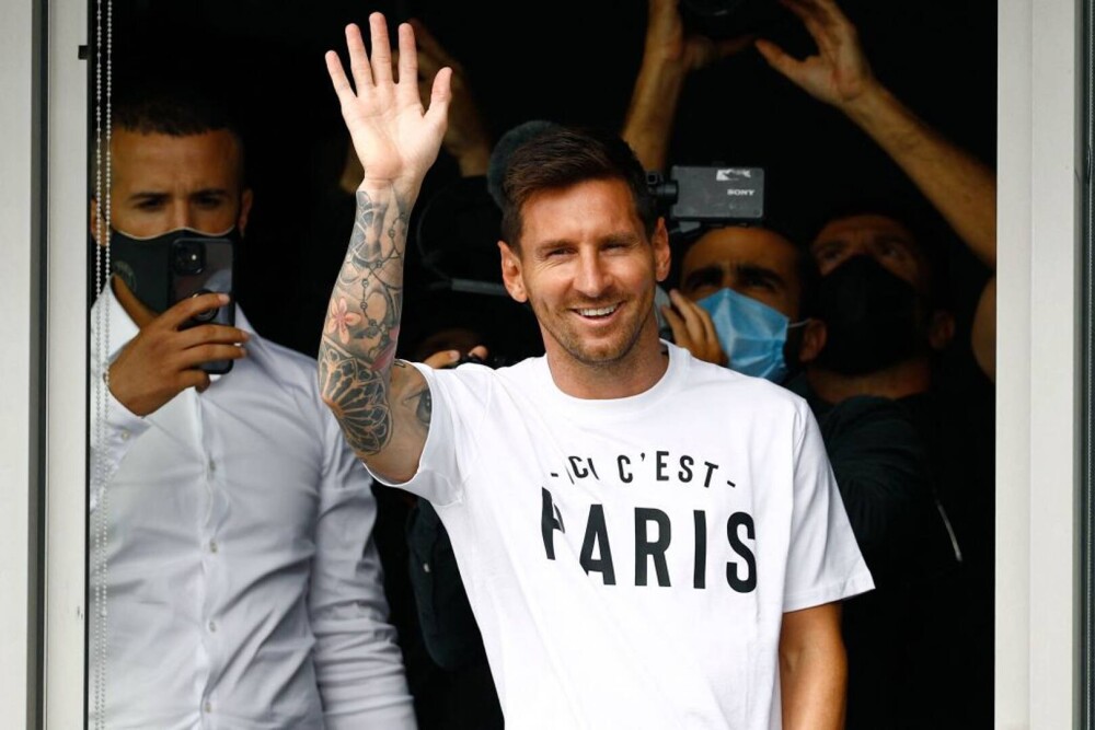 VIDEO. Lionel Messi a fost prezentat oficial la PSG. A semnat pe doi ani cu francezii - Imaginea 17