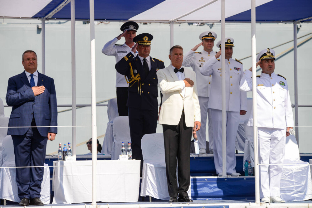 Iohannis, de Ziua Marinei: „Fără o armată puternică, România nu îşi poate menţine statutul de membru NATO” - Imaginea 4