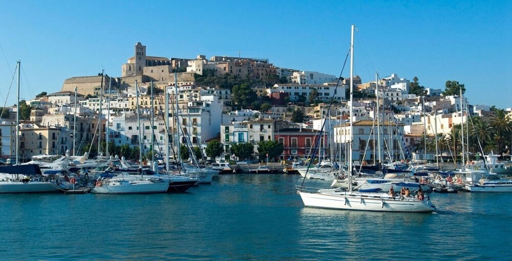 Ibiza, insula petrecerilor. Cum să îți organizezi o vacanță de vis în cea mai animată insulă din Spania - Imaginea 10