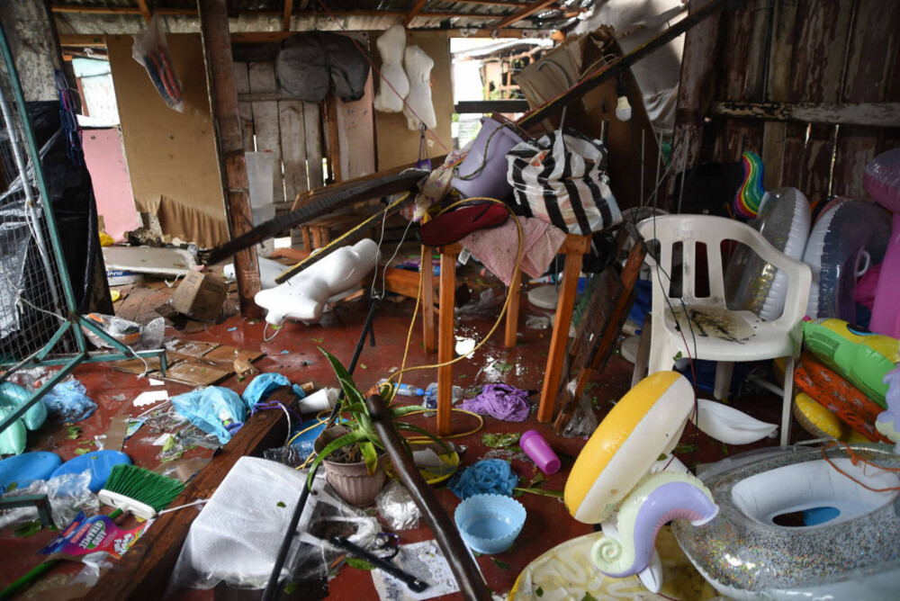 Imaginile dezastrului, în Mexic, după uragan. Cel puțin 8 morți: “Totul a dispărut, a luat tot cu el”. VIDEO și GALERIE FOTO - Imaginea 1