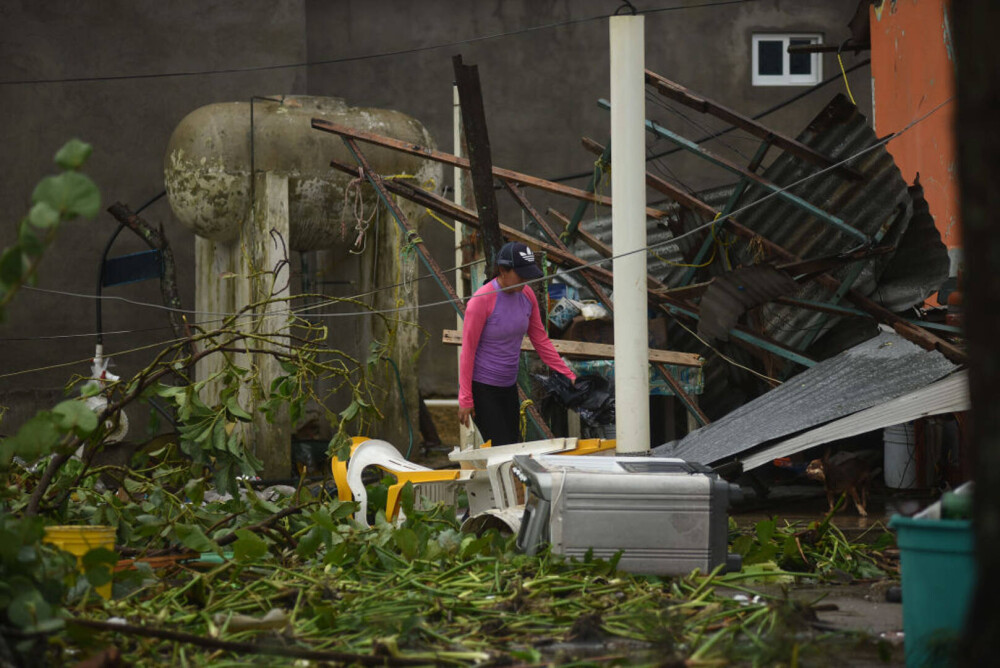 Imaginile dezastrului, în Mexic, după uragan. Cel puțin 8 morți: “Totul a dispărut, a luat tot cu el”. VIDEO și GALERIE FOTO - Imaginea 3