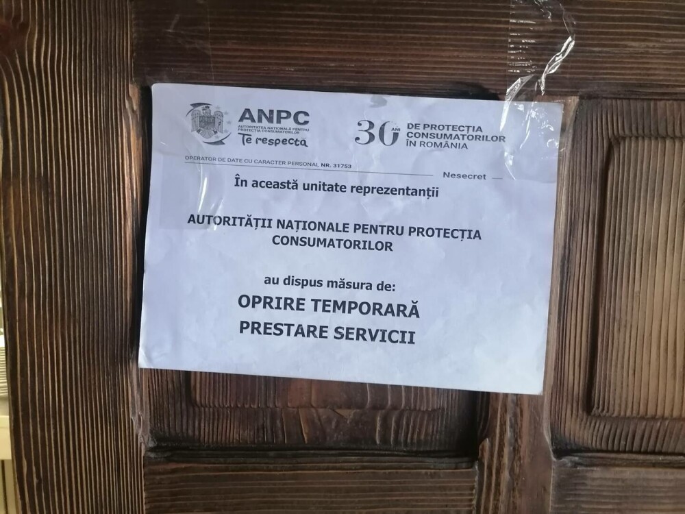 Restaurante și hoteluri de pe Valea Prahovei, amendate de ANPC. Au fost găsite alimente expirate de câteva luni | FOTO - Imaginea 1