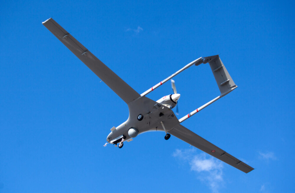 România se înarmează. Armata cumpără celebrele drone turcești Bayraktar, dar și elicoptere de luptă Airbus H215M - Imaginea 13
