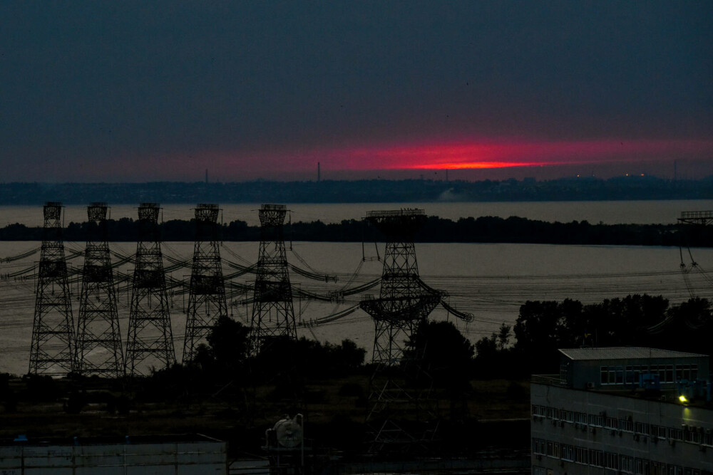 Risc maxim la centrala nucleară Zaporojie. Cinci lucruri pe care trebuie să le știi despre colosul nuclear | GALERIE FOTO - Imaginea 9