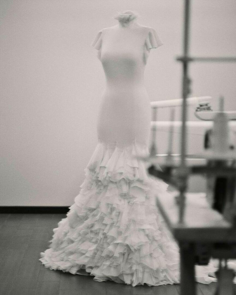 Jennifer Lopez a publicat fotografii cu rochiile de mireasă de la nunta cu Ben Affleck | GALERIE FOTO - Imaginea 4