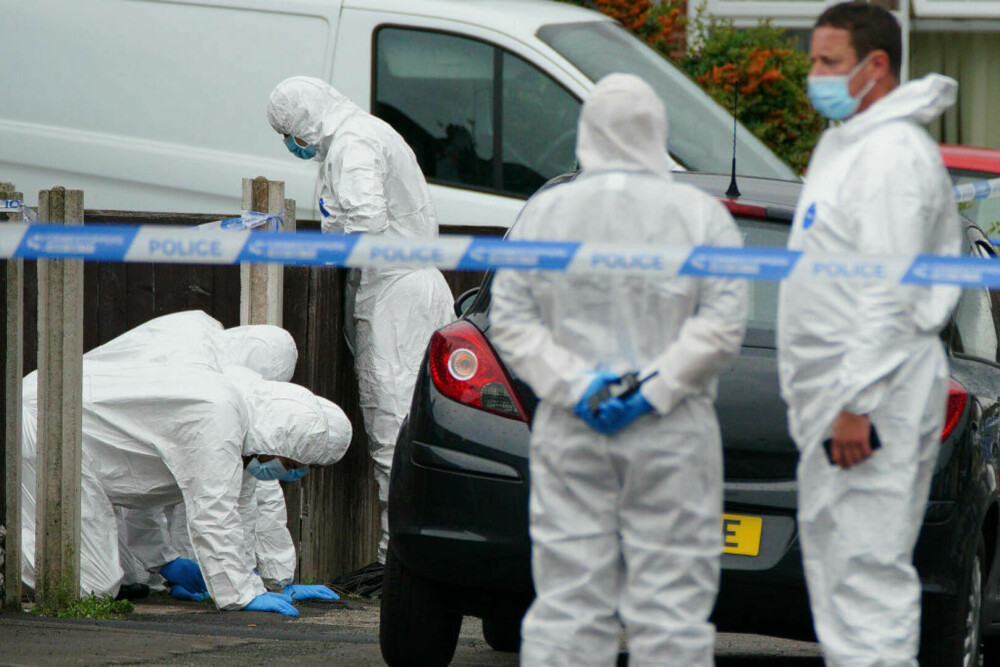 Incident șocant în Marea Britanie. O fetiță de nouă ani a fost împușcată mortal. GALERIE FOTO ȘI VIDEO - Imaginea 5