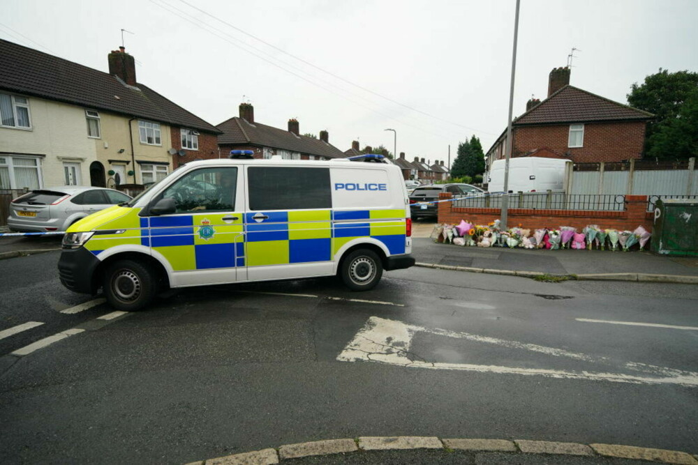 Incident șocant în Marea Britanie. O fetiță de nouă ani a fost împușcată mortal. GALERIE FOTO ȘI VIDEO - Imaginea 7