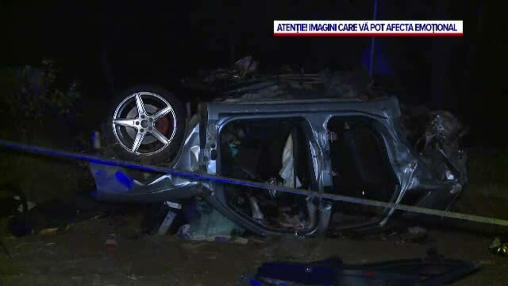 Două fetițe și părinții lor au murit într-un grav accident în Frumușani. S-au izbit frontal de o mașină cu volan pe dreapta - Imaginea 2