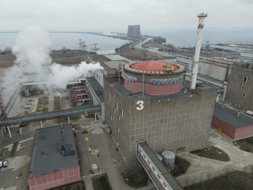 Primele imagini după bombardamentul centralei nucleare de la Zaporojie. Care sunt riscurile - Imaginea 4
