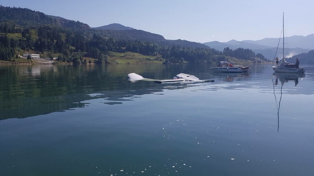 Încă un accident aviatic în România. Un avion ușor s-a prăbușit în lacul Colibița. Pilotul a murit | FOTO - Imaginea 2