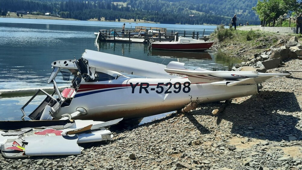 Încă un accident aviatic în România. Un avion ușor s-a prăbușit în lacul Colibița. Pilotul a murit | FOTO - Imaginea 6