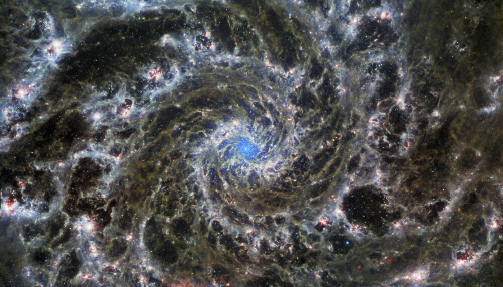 O nouă imagine inedită din cosmos, surprinsă de telescopul James Webb | GALERIE FOTO - Imaginea 3