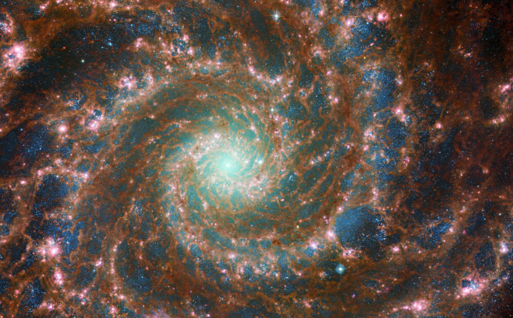 O nouă imagine inedită din cosmos, surprinsă de telescopul James Webb | GALERIE FOTO - Imaginea 4