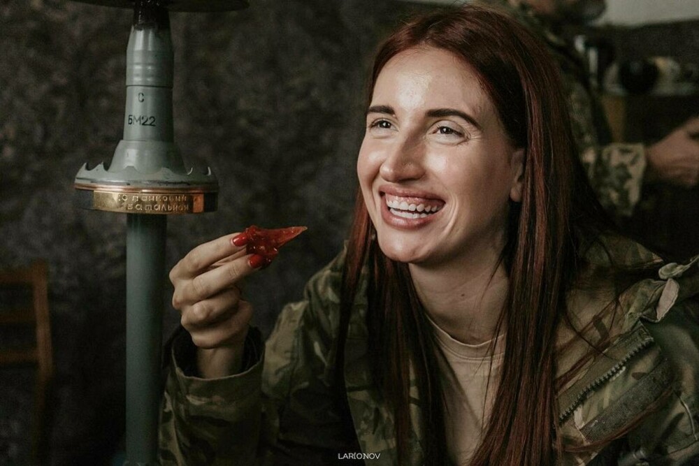 De la bijutier, la lunetist care ucide soldați ruși. Cum arată „Ioana d'Arc” a trupelor ucrainene | GALERIE FOTO - Imaginea 7