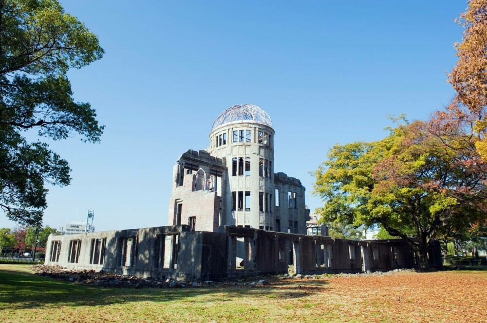 78 de ani de la bombardamentele atomice de la Hiroshima. Primarul îndeamnă eliminarea completă a armelor nucleare. FOTO - Imaginea 8