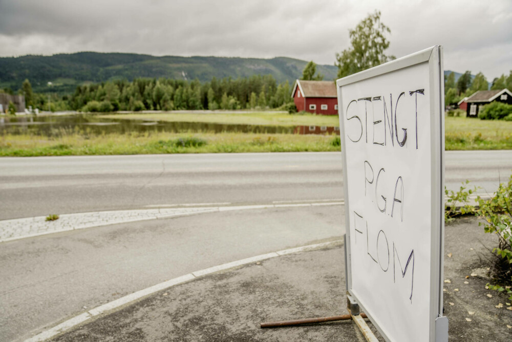 Mii de persoane, evacuate din Norvegia măturată de inundații. „Ne aflăm într-o situaţie de urgenţă de dimensiuni naţionale” - Imaginea 35