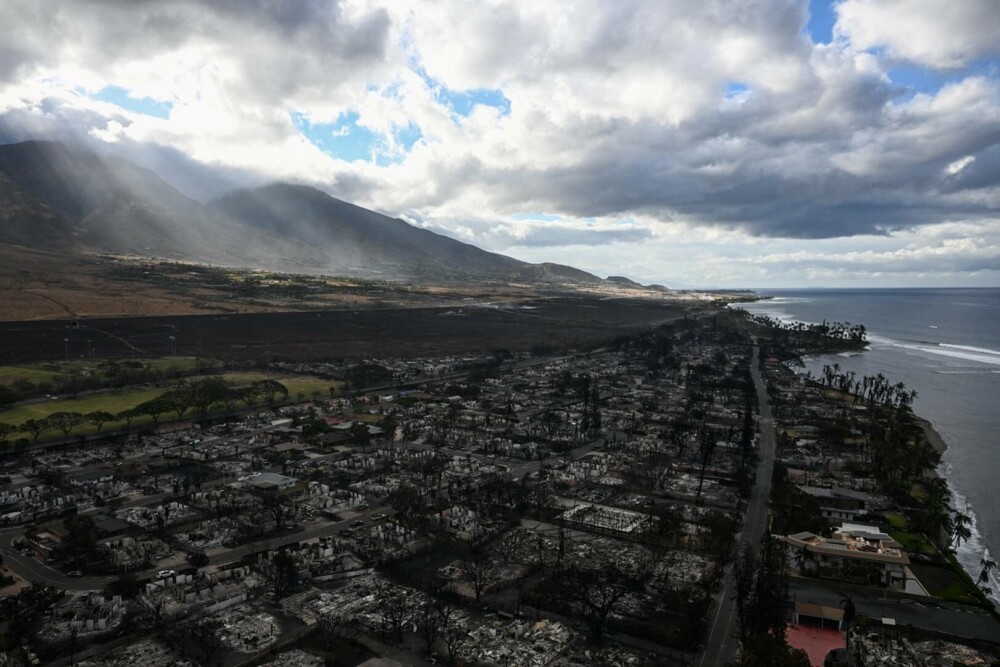 GALERIE FOTO. Imagini șocante în Hawaii. Un întreg oraș istoric a ajuns cenușă. Bilanțul deceselor a crescut la 53 - Imaginea 4
