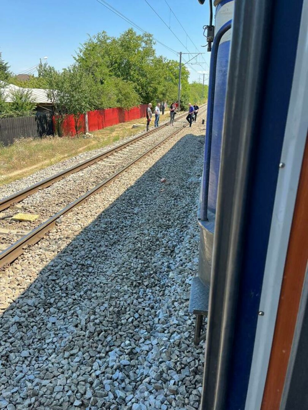 Accident mortal pe calea ferată, pe ruta București –Constanța. Un bărbat a fost călcat de tren | FOTO - Imaginea 2