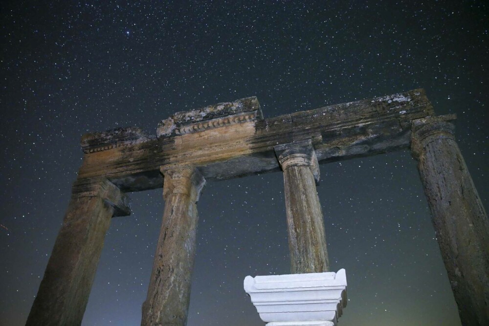 Perseidele au luminat cerul din întreaga lume. Cele mai spectaculoase imagini surprinse cu ploaia de stele | FOTO - Imaginea 2