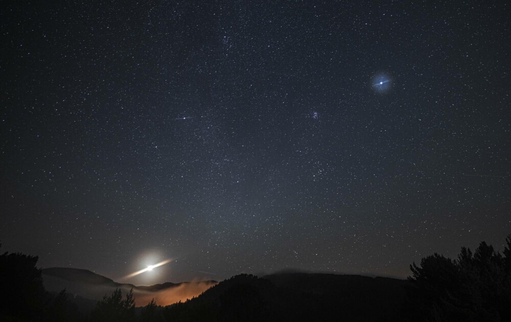 Perseidele au luminat cerul din întreaga lume. Cele mai spectaculoase imagini surprinse cu ploaia de stele | FOTO - Imaginea 7