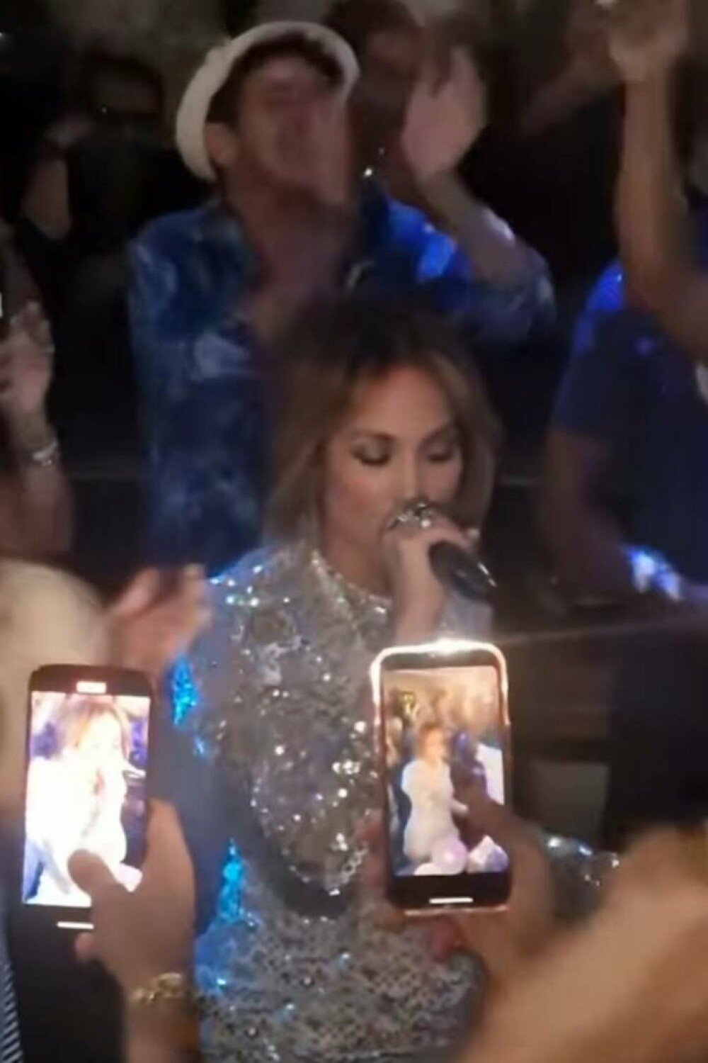 Jennifer Lopez lansează în februarie primul său album din ultimii 10 ani, „This is Me… Now” - Imaginea 10