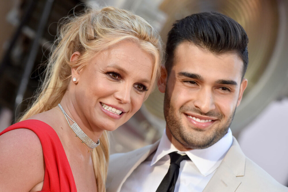 Cum a fost surprinsă Britney Spears după două zile de la divorțul de Sam Asghari. „Nu mai puteam suporta durerea” | FOTO - Imaginea 32