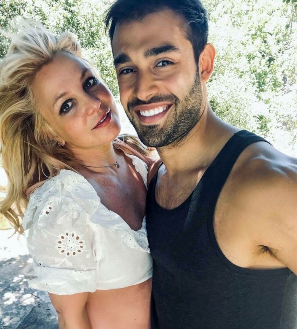 Cum a fost surprinsă Britney Spears după două zile de la divorțul de Sam Asghari. „Nu mai puteam suporta durerea” | FOTO - Imaginea 14