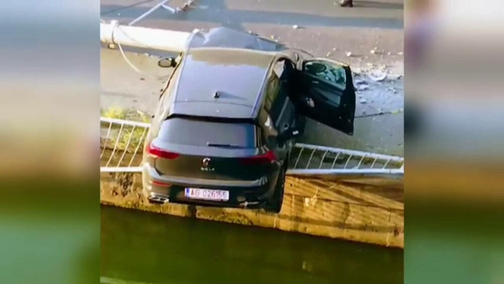 Drumul parcurs la volan de copilul de 13 ani care a furat mașina și a intrat într-un stâlp, în București - Imaginea 5